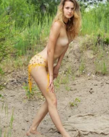 Erotic Beauty - 89-EB_Presenting-Toxic-A_Toxic-A_high_0103