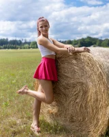 Fem Joy - 05-nana-o-hayloft-22072042_dqh911_005