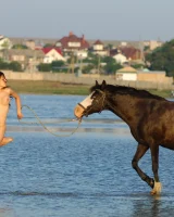Girls in Nature - 13-0023