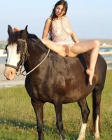 Girls in Nature - 28-0047