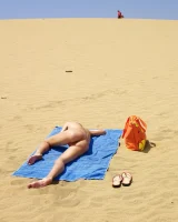 Hegre Art - 20-yanna-on-the-beach-yannaonthebeach_060308_020xxxl