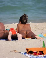 I Love the Beach - 01-iltb-928-01-lg