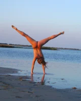 Outdoor Girls in Nature - 21-0021-katy-deep-blue